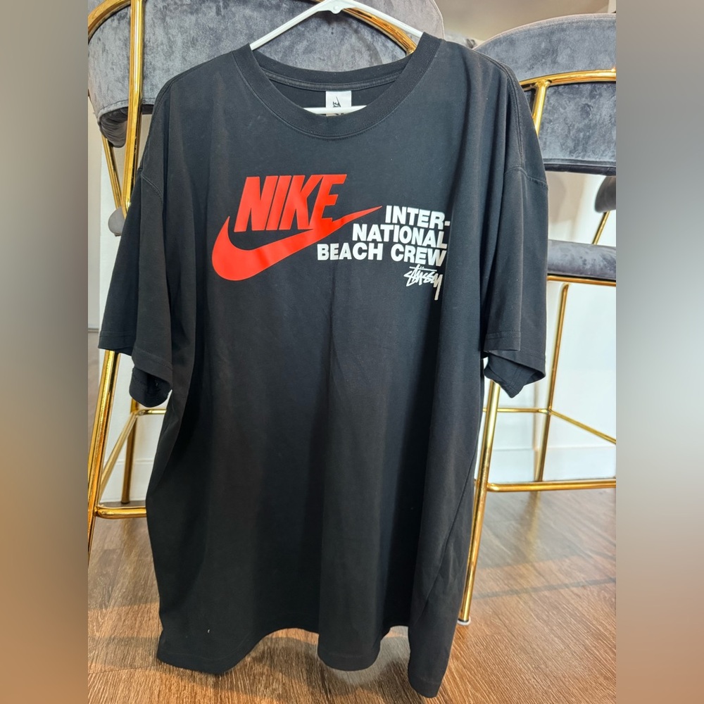 Nike Black and Red Short Sleeve Tee - XL (used)